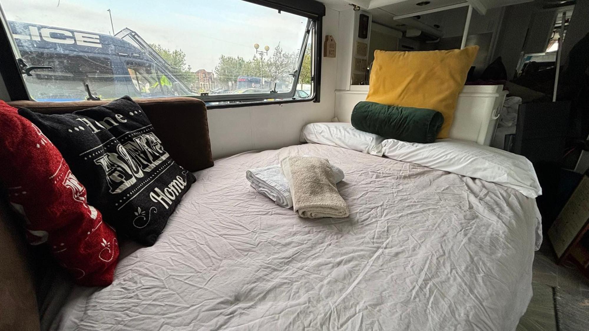 Hotel Cool Wheels On The Waterfront Liverpool Esterno foto